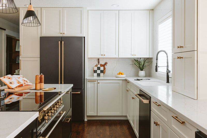 StutlerCabinets-HarveyKitchen_KaitlinGreen-13