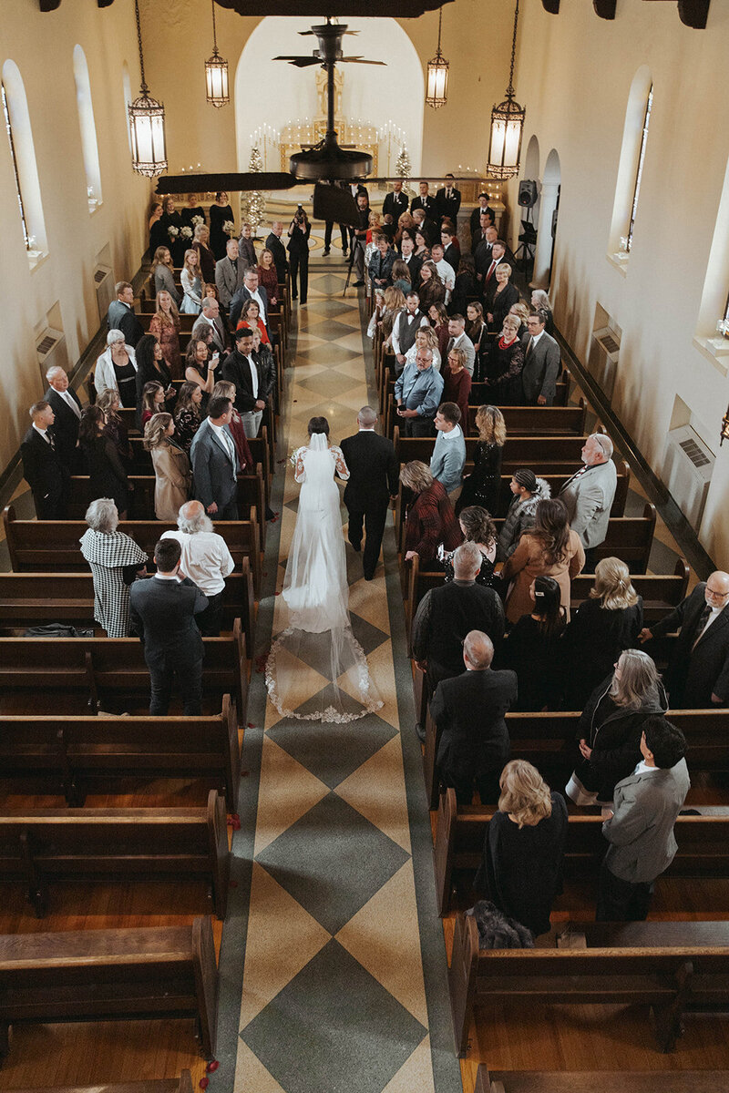chapel-aisle-1
