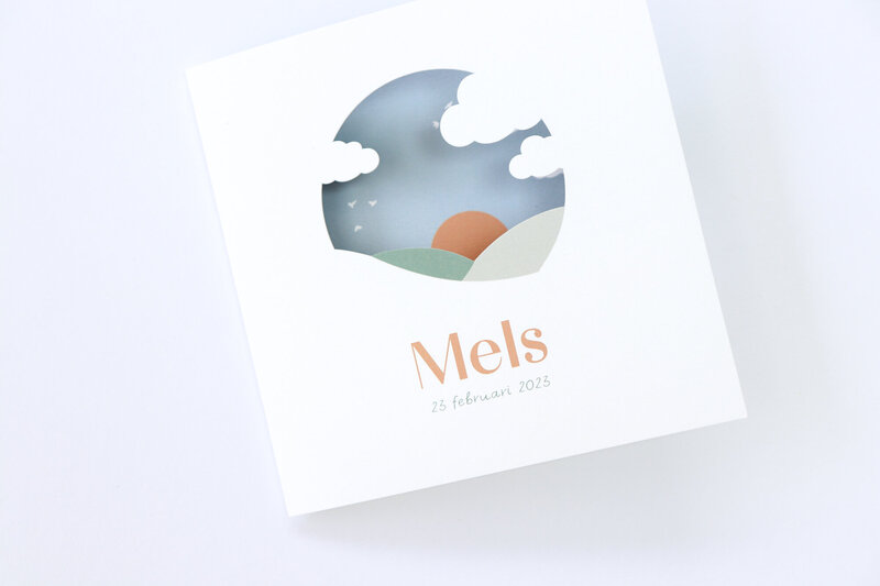 Dubbel-geboortekaartje-met-doorkijkje-Mels-duinen-zon-2