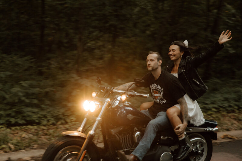 engaged-couple-on-motorcycle-meg-pearson-photography-midwest