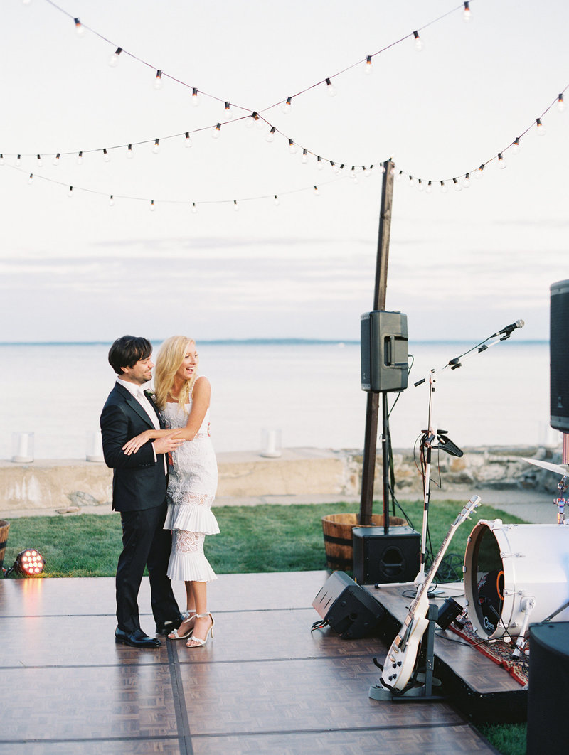Coastal-Connecticut-waterfront-wedding-reception
