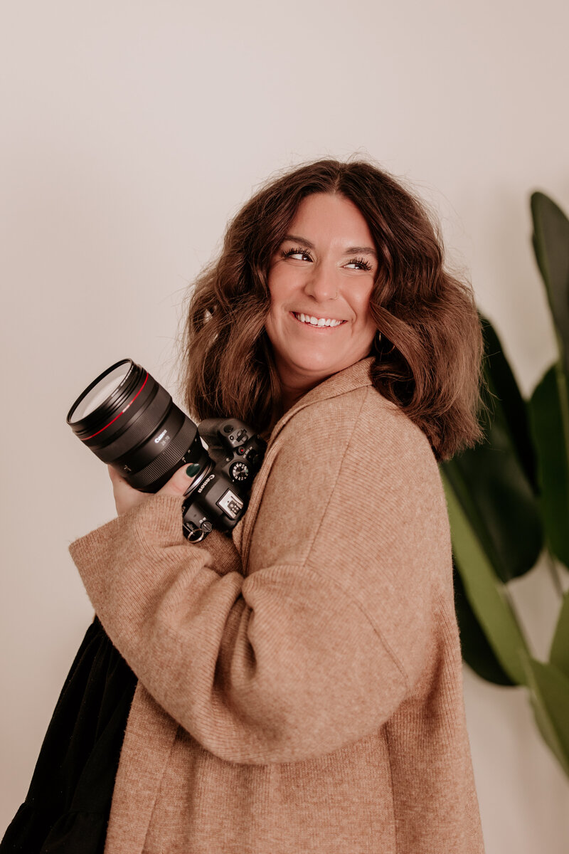 Abby, Headshots-2