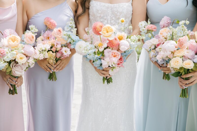 Pastel wedding, elegant wedding, classic modern wedding in New York city, in California, in Texas, 