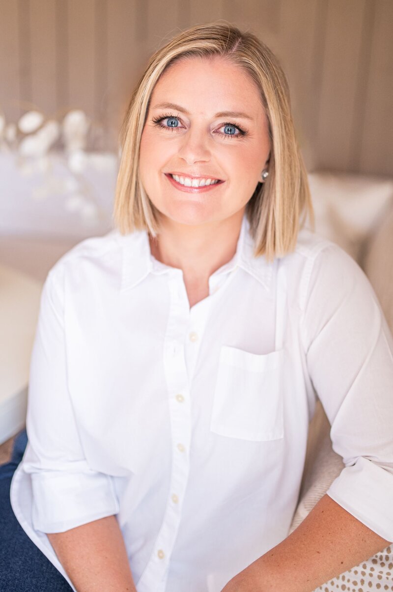 Kelli Michelle, Pinterest marketing expert helping wedding professionals grow their online visibility