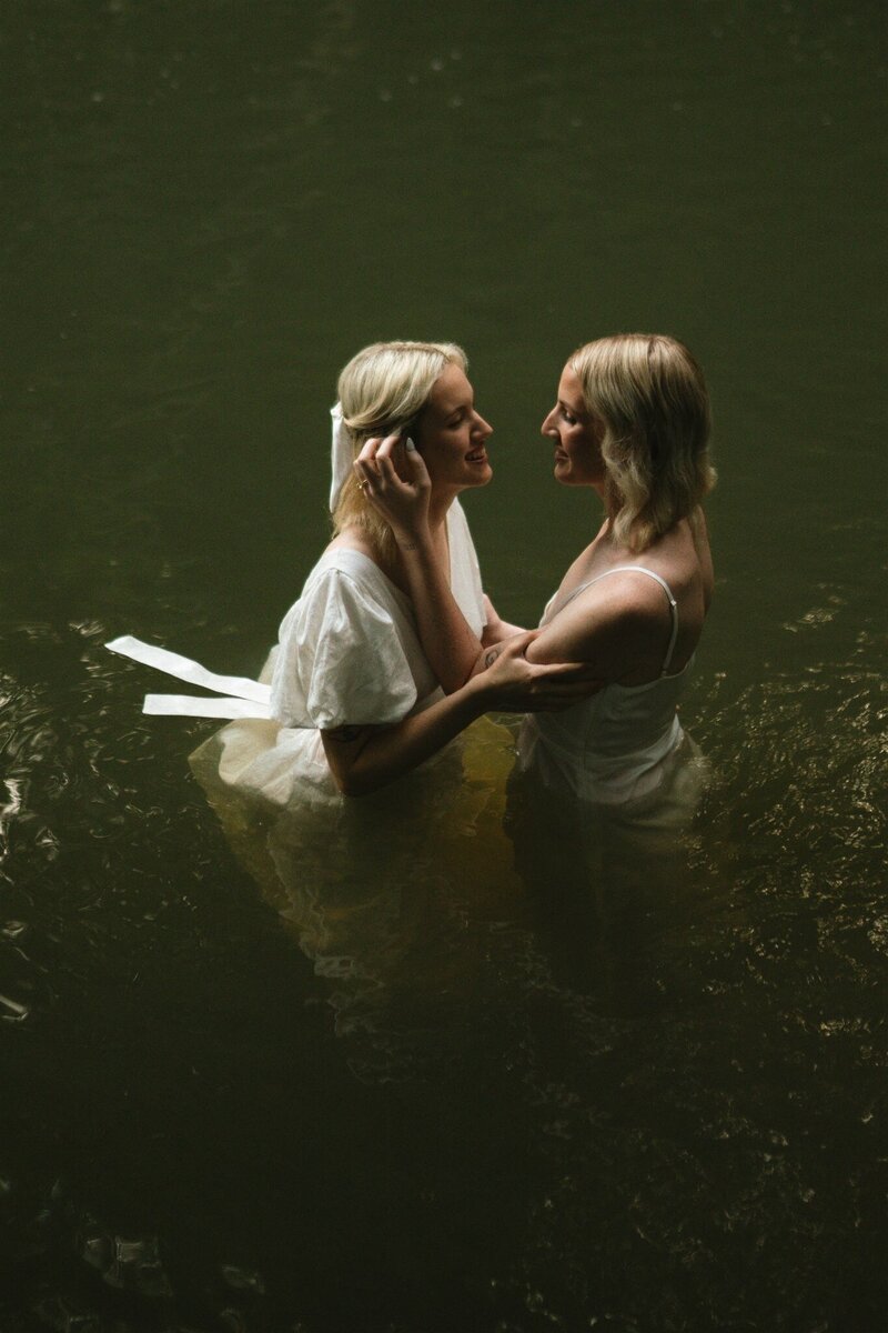 wedding photos in water