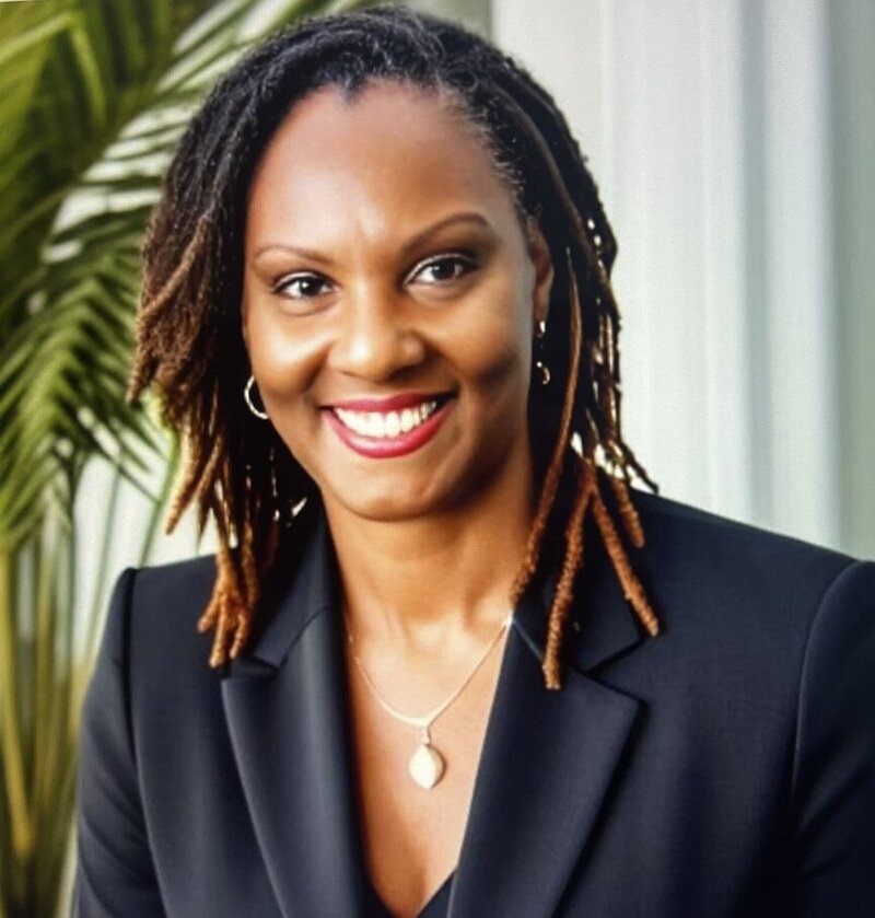 Dr-Carrie-Young-McWilliams-headshot(1)