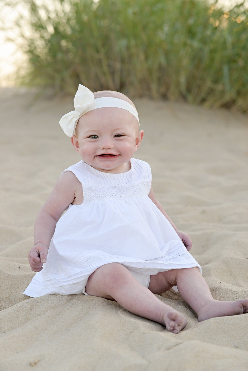 JandDstudio-family-beach-NJ-baby-girl