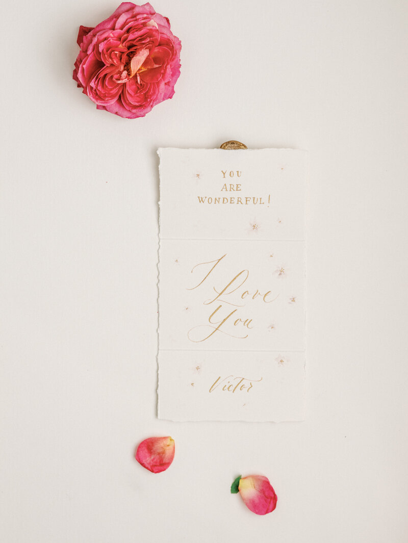 Brunch of flowers, details with nice words stationery