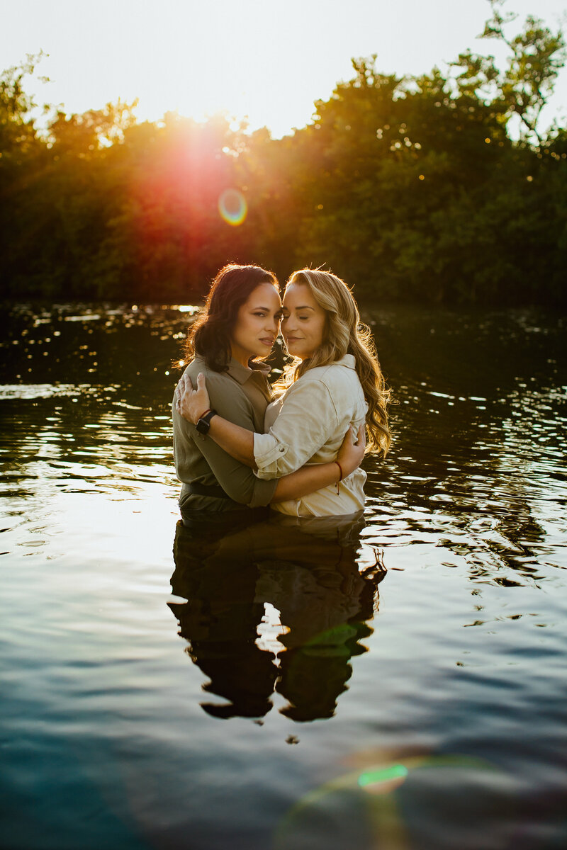 Hollywood-Beach-Engagement-Portraits-14