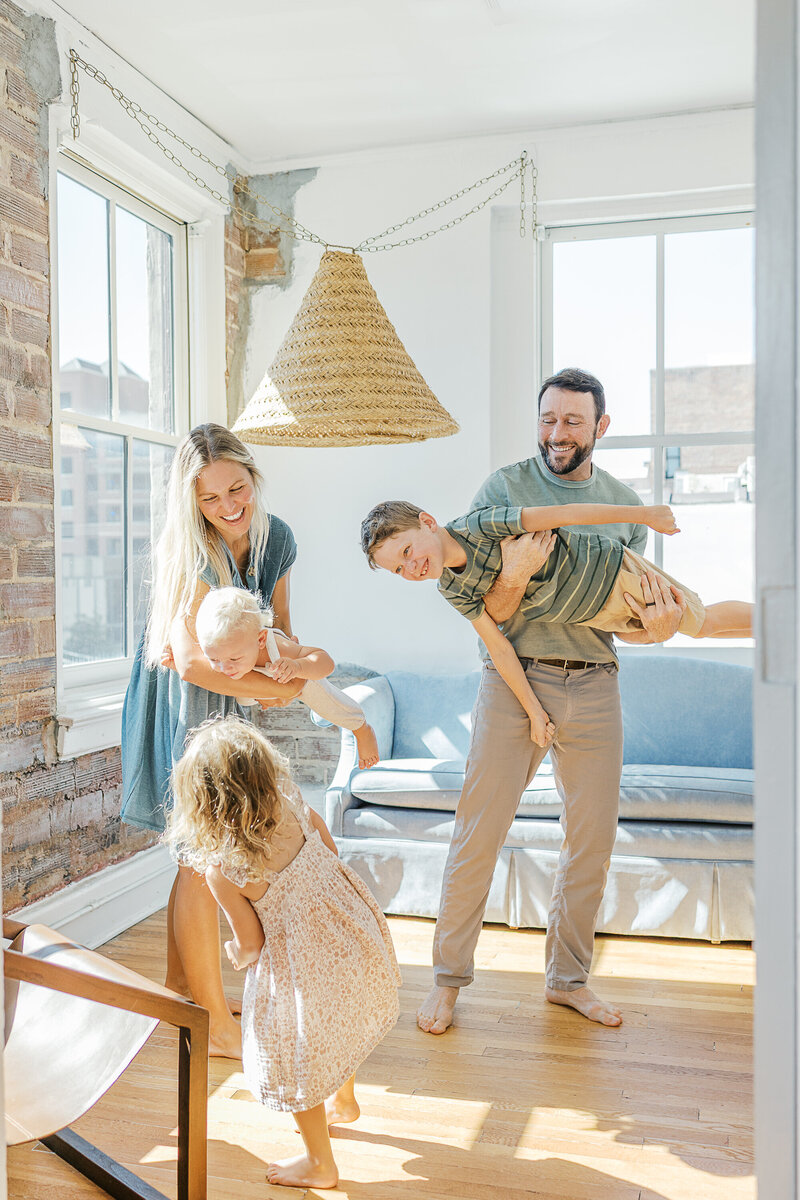 SmithFamily-StudioSession-EmilyDeLukePhotography-WilmingtonNC-64