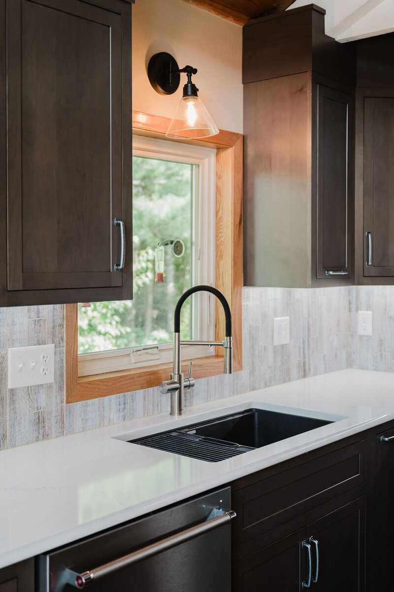 rustic-kitchen-design-sink