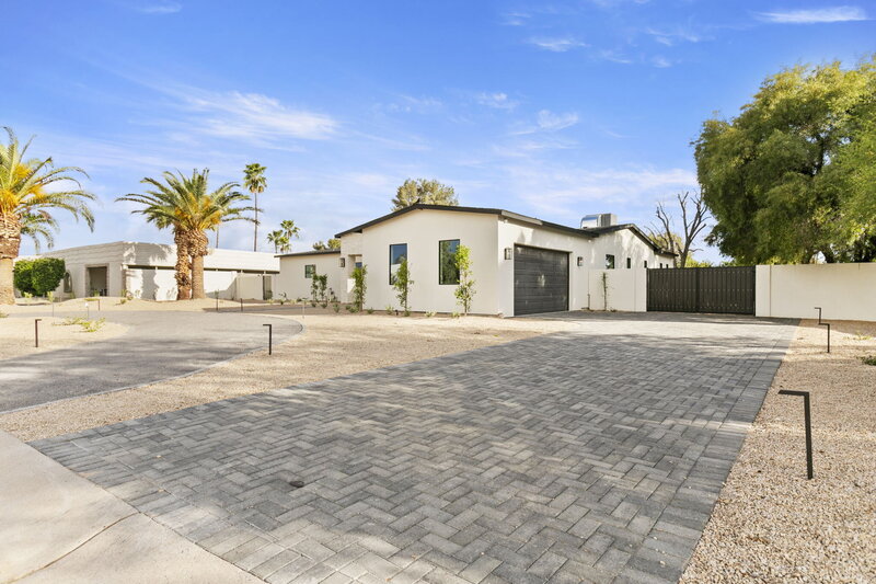 35-web-or-mls-6315-e-corrine-dr