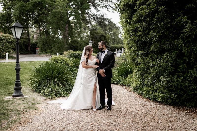 241123-Mikaela-Nathan-Rexvil-Photography-Adelaide-Wedding-Photographer-217