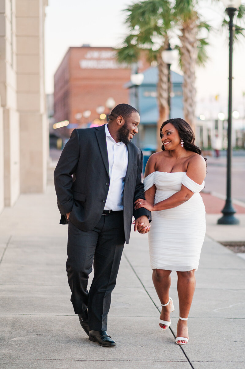 downtown-wilmington-nc-engagement-photos-90