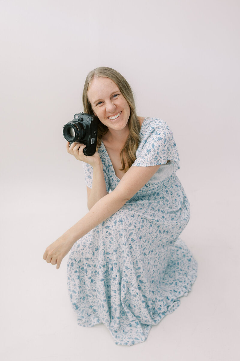 Headshot of Fresno wedding photographer Ashley Norton Photography