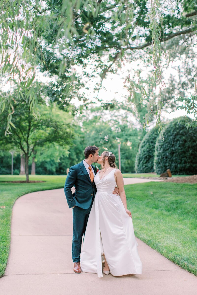Winmock-at-Kinderton-winston-salem-wedding-katelyn-shelley-photography (85)