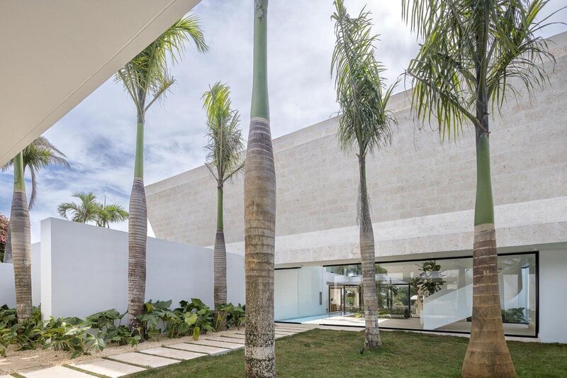 NovaLux-Casa-de-Campo-Vlla-6-Modern-Tropical-Estate-2025-04-21-18-46-53(2)