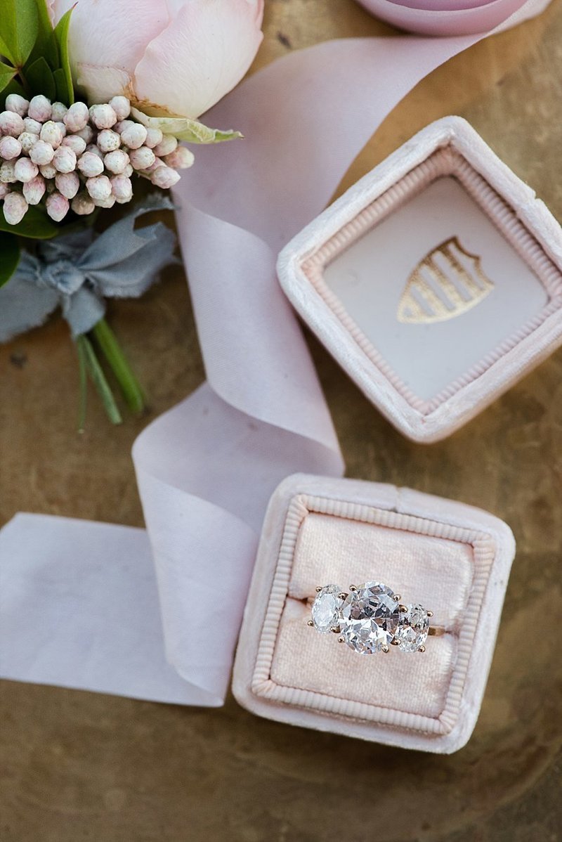 Detail photo of an Engagement ring inside Mrs Box