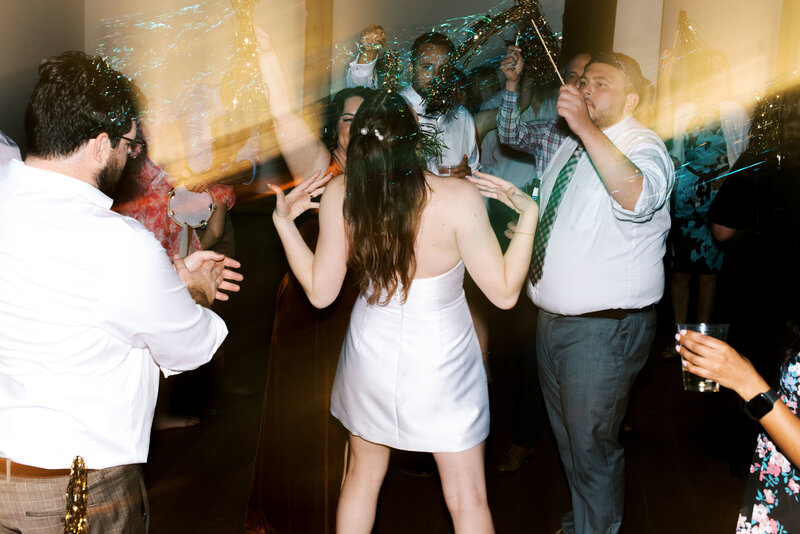 sarah-elizabeth-studio-ohio-wedding-photographer-the-landing-cummins-wedding-saturday-the-party-364