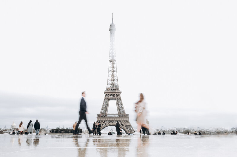 Paris Destination Wedding Photographers Will & Christina MacMeeken The MacMeekens