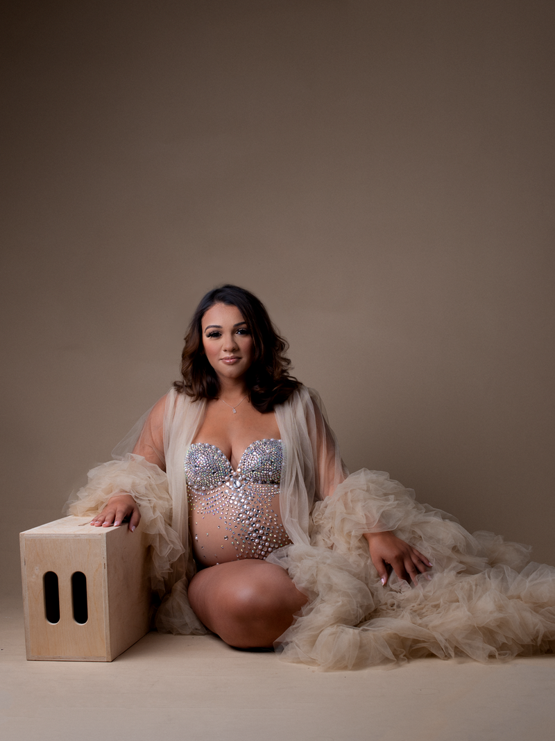 Maryland Maternity Photographer - Snapzbytie Photography - Mom in bejeweled bodysuit with tulle robe