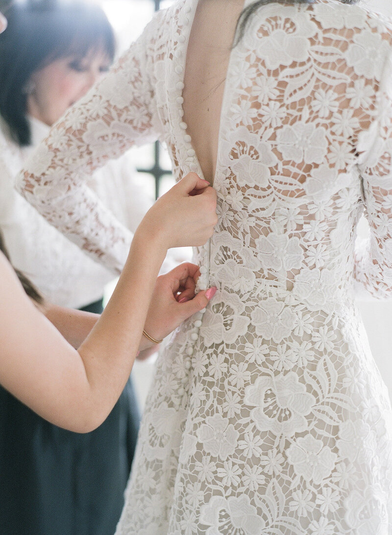 238-HC-Getting Ready-Hannah Quintana-Photography