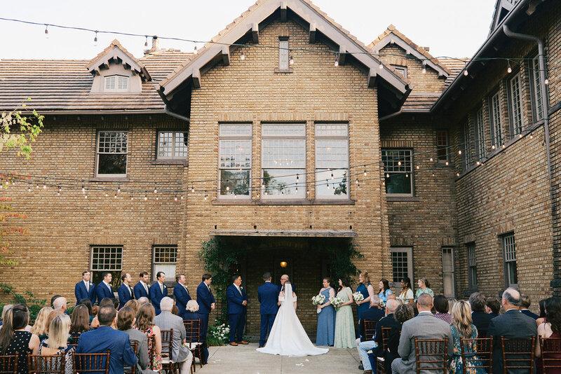 KelseyDawnPhotography-Birmingham-Wedding-Photographer-Clubhouse-On-Highland-Johnson-Nash-1270