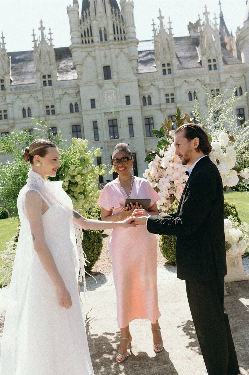 chateau-challain-france-luxury-wedding-julia-garcia-prat-wedding-photographer-205