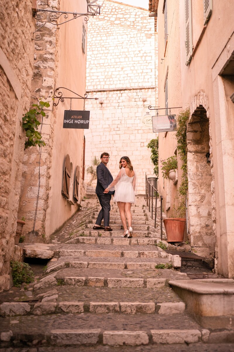 vence_couple_photoshoot_engagement_photographer