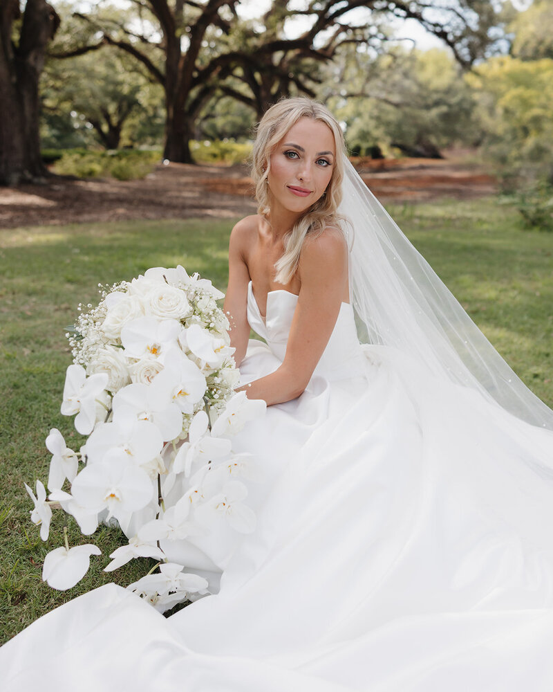 bride holds bouquet