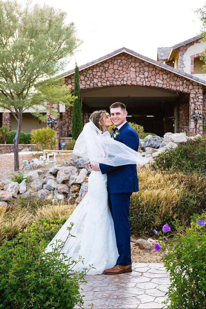 Superstition Manor Mesa Wedding Venue_08