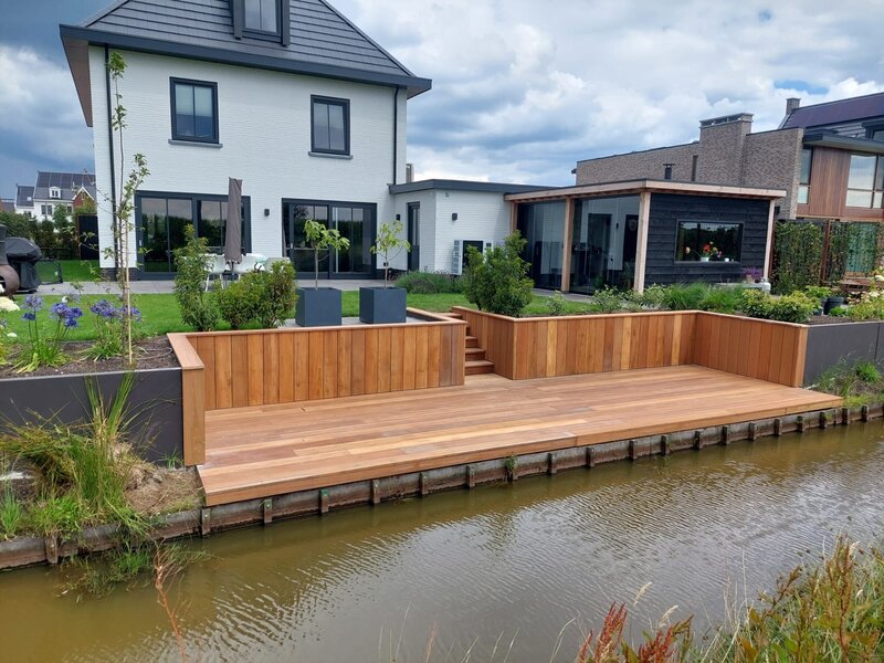 Tuinontwerp-vrijstaandewoning-nieuwbouw-eemnes-realisatie-vlonder