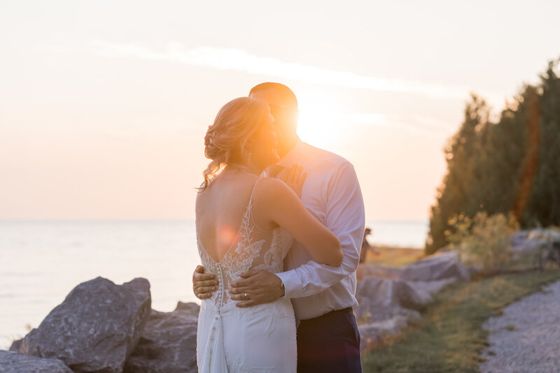 LittleShutterBugStudio_SaraAl_MackinacIslandWedding-895