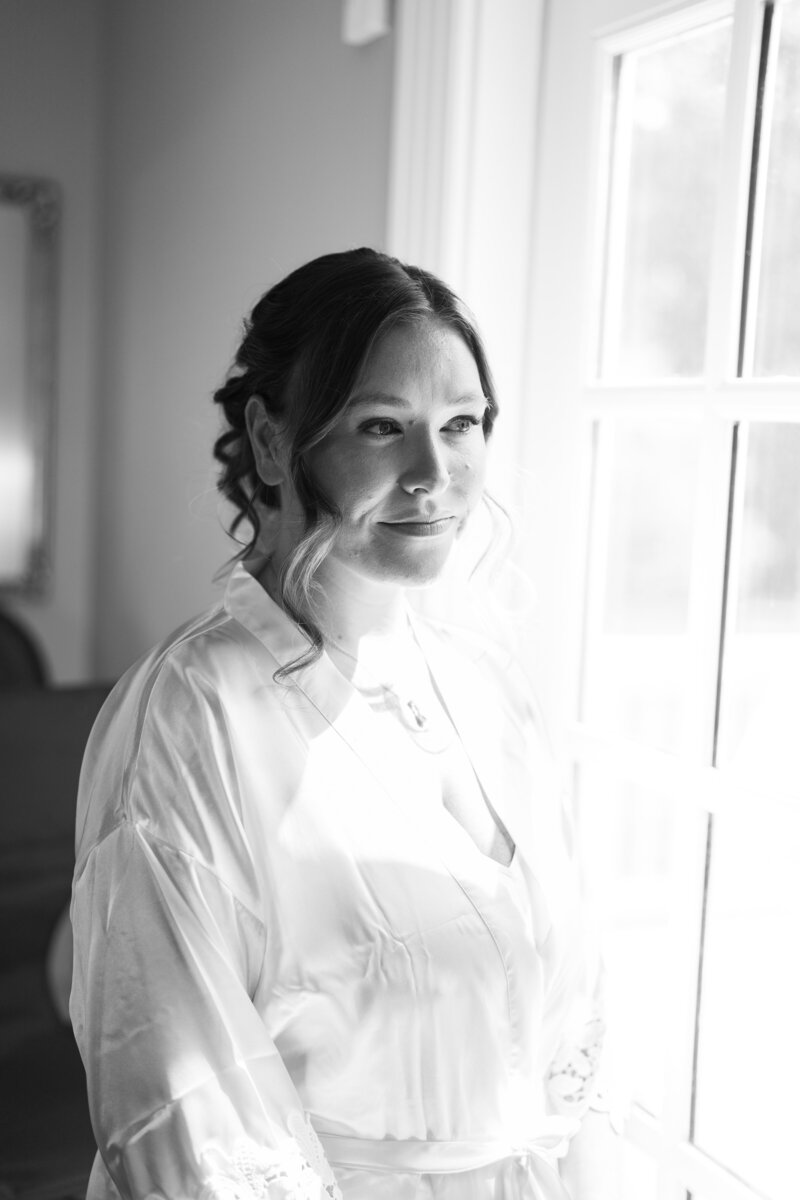 Logan & Co. BP serves Columbus and the Greater Central Ohio area with bridal and wedding party services