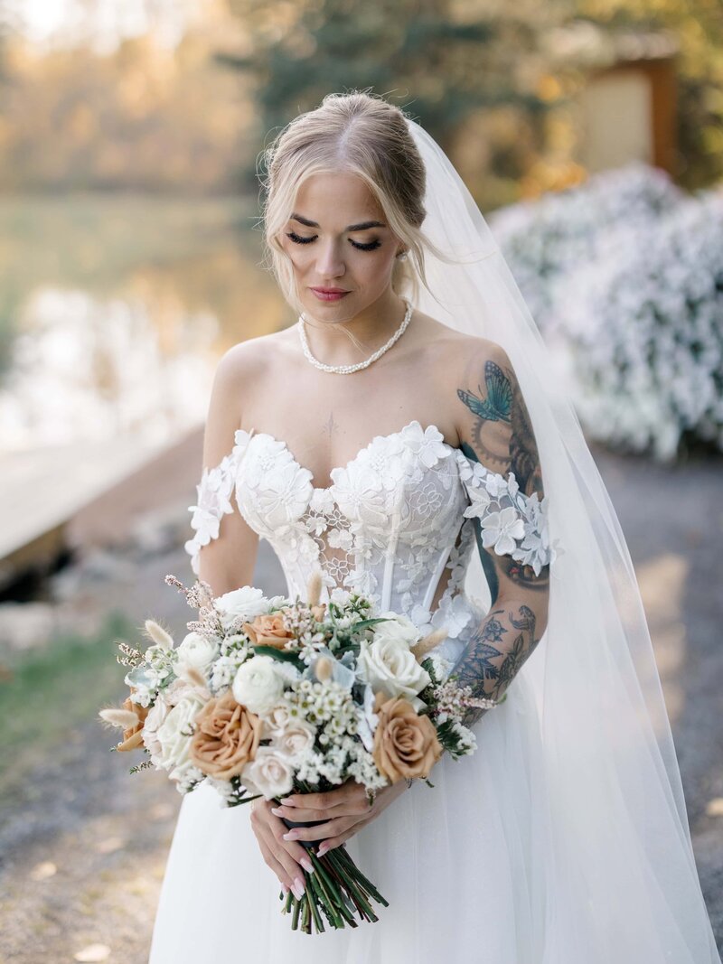 Edmonton Wedding Photos - Pine and Pond Wedding Venue (85)