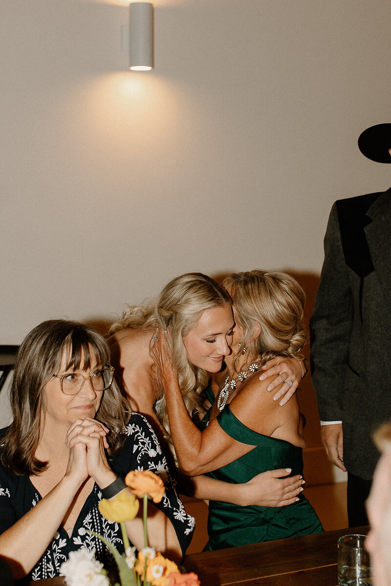 jami-oliver-wedding-preview-taylorraephotofilm-215