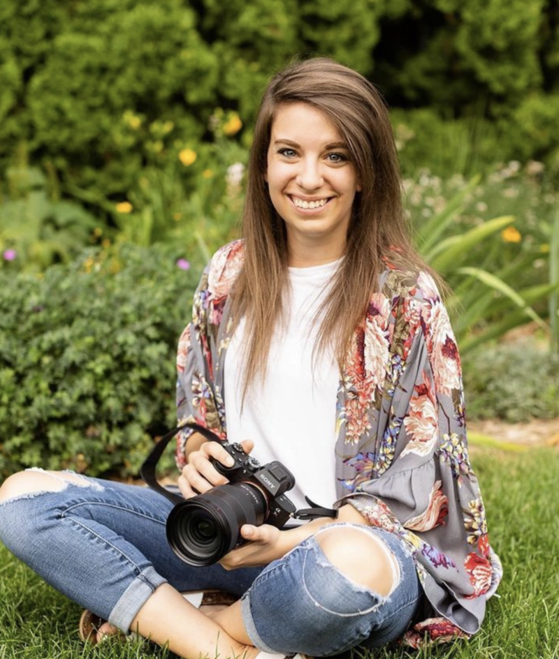 Senior and Family photographer in Lakeville, Minnesota