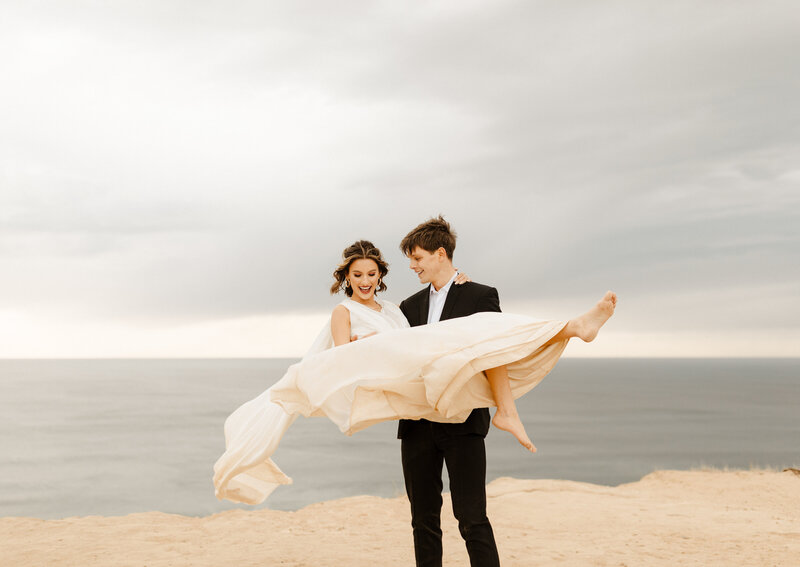 bride and groom at Big Sur cliffside elopement