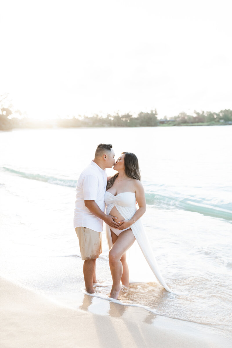 Sunset Maternity Session in the North Shore