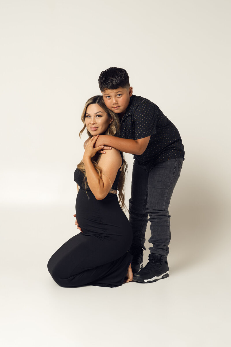 Lake Elsinore Maternity Photographer