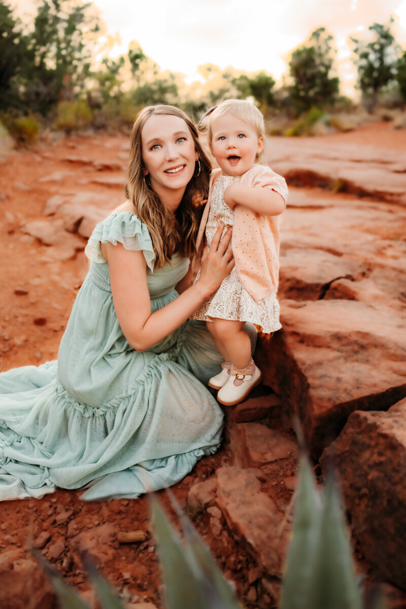 Sedona-maternity-photographer-1
