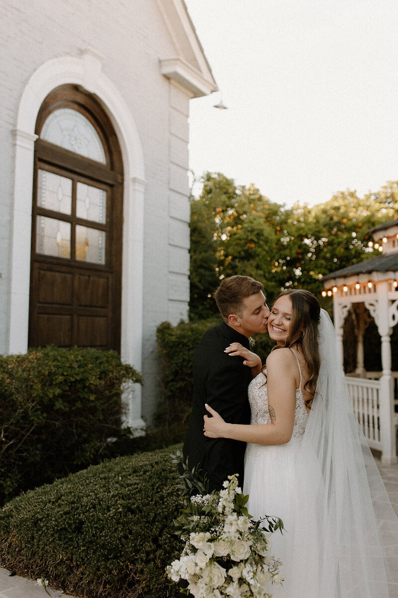 serene-jacob-wedding-preview-taylorraephotofilm-107