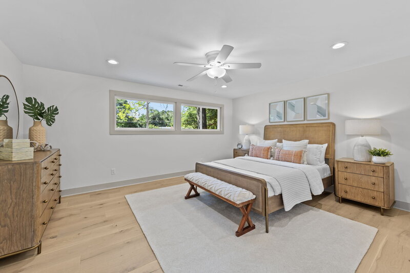 37-web-or-mls-4213Countryclub037