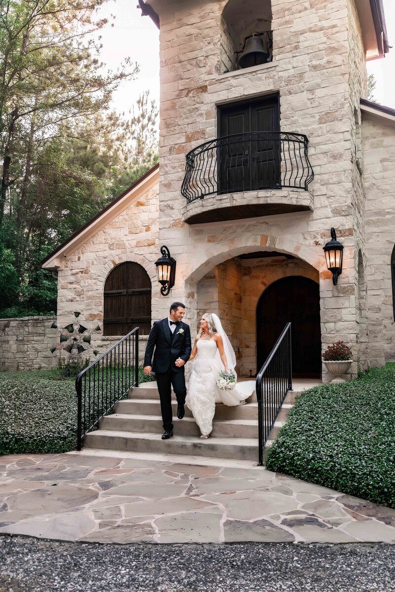 Elegant wedding photography showcasing love stories in Houston by Leo Spin