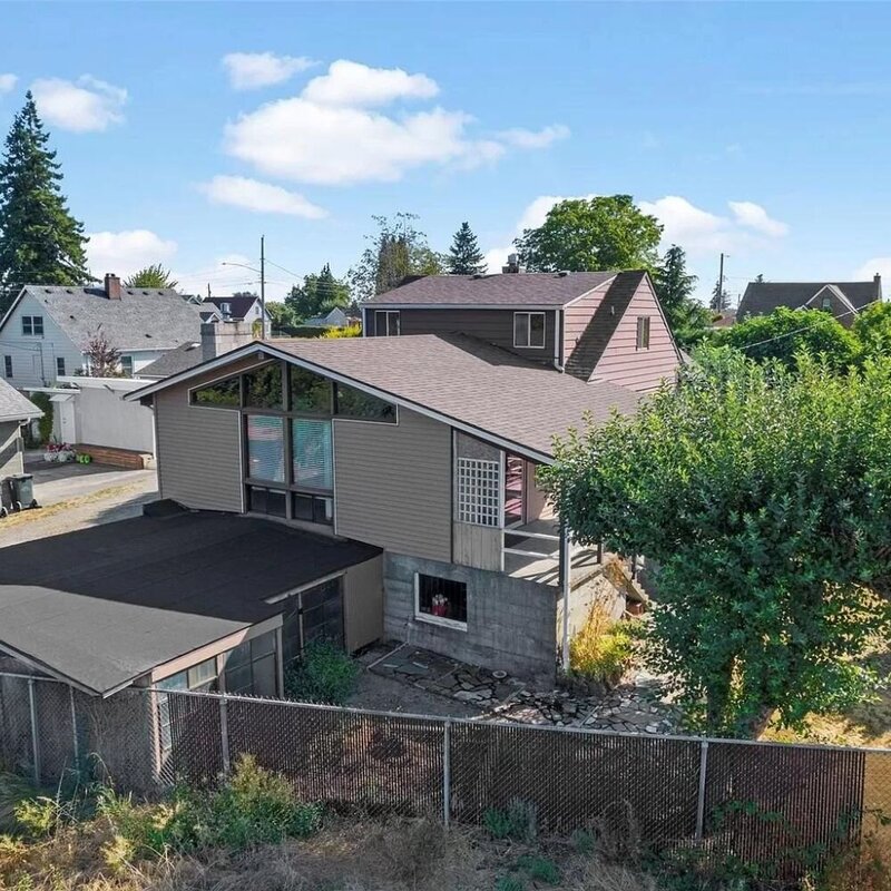 3576 E E Street, Tacoma, WA 98404 (24)
