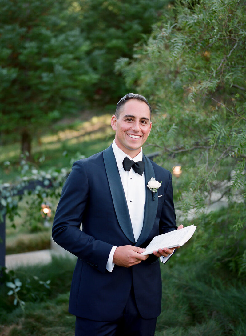 Carmel-Valley-Ranch-wedding-photographers-the-dejaureguis-erin-and-courtney-photographers-0039