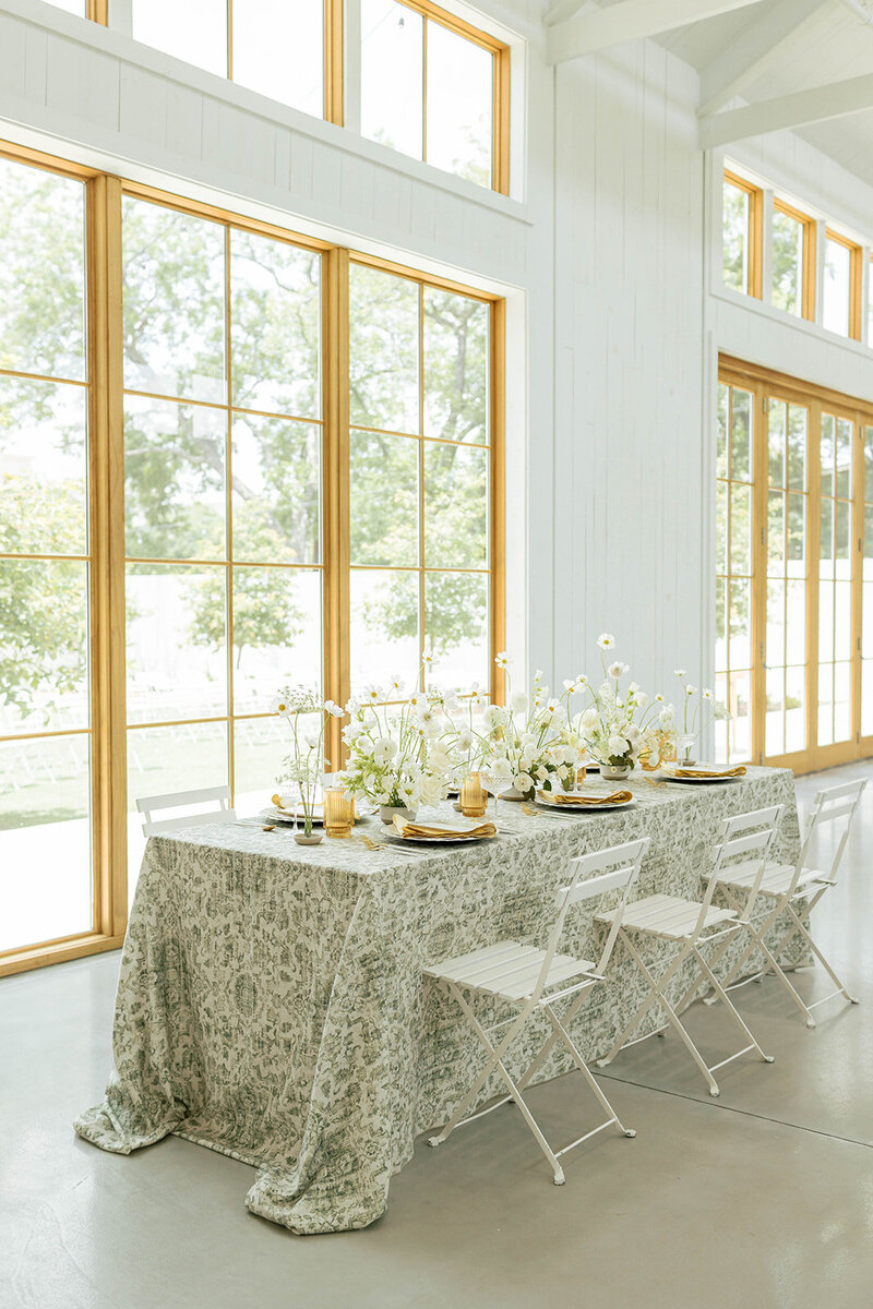 A beautiful tablescape designed by Austin wedding planner Eventive Designs