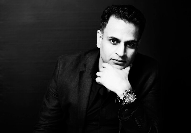 Ross Professional Corporation is an accounting firm providing tax services specializing in Arts & Entertainment industry across Greater Toronto Area.