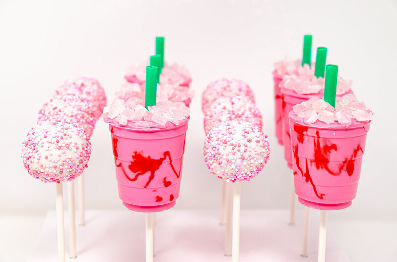 bakery - cakes - cake pops -north dakota -260