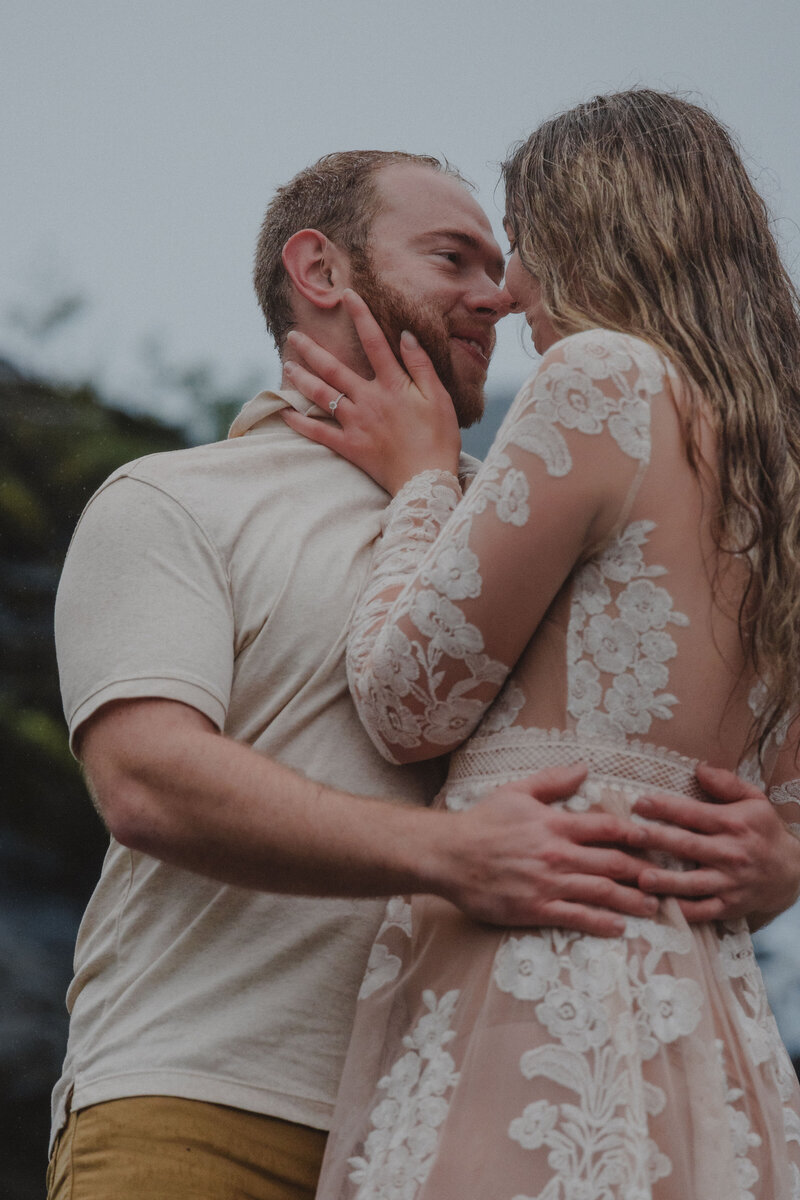 Alaska-Hatcher-Pass-Waterfall-Engagement-T&E_136